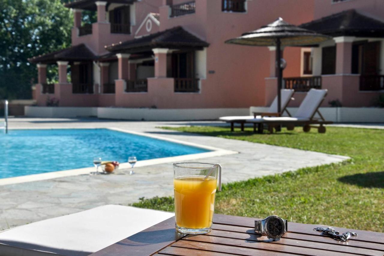 Louvros Sidari Corfu *