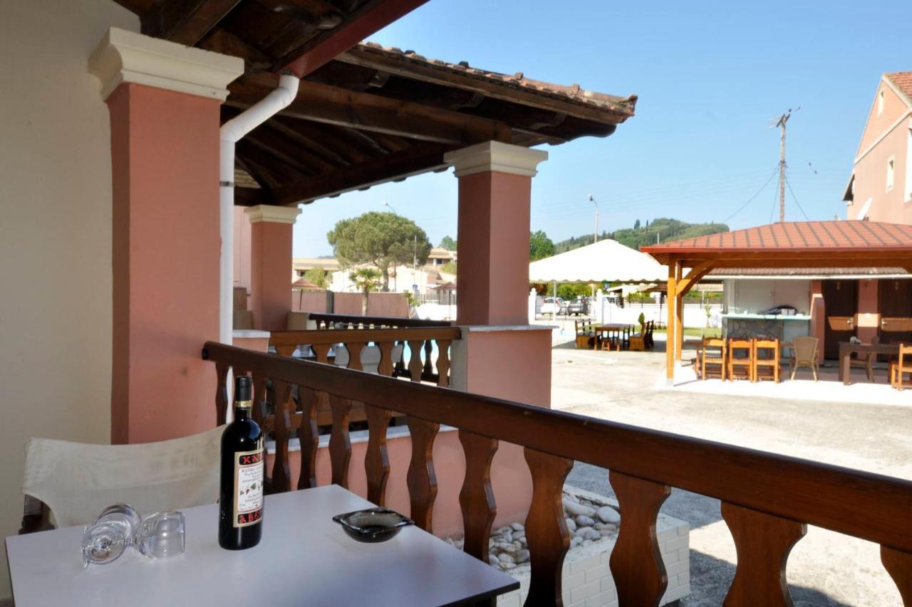 Louvros Corfu * Sidárion